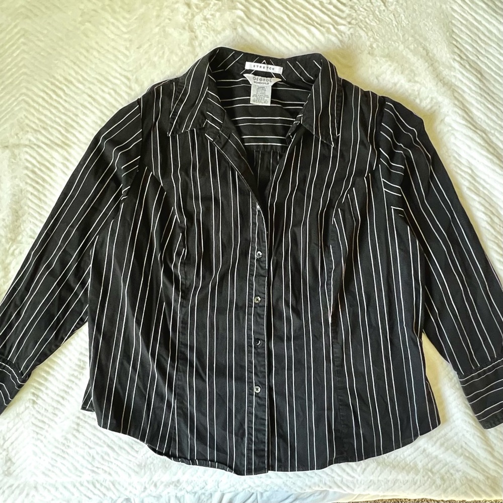 George Stretch Women’s Plus Size Button Up